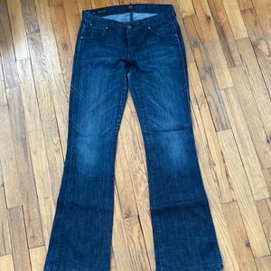 Boot cut jeans